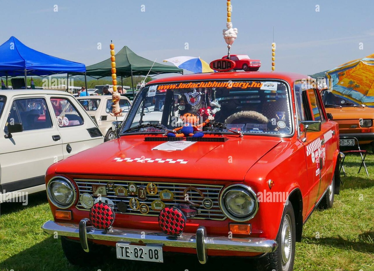 Lada Granta (2025) в такси: что случилось с автомобилем за год? Сломалось все, что могло сломаться, а дилер отказывает в ремонте