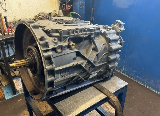Ремонт КПП ZF Traxon 12TX2210 на DAF XF106